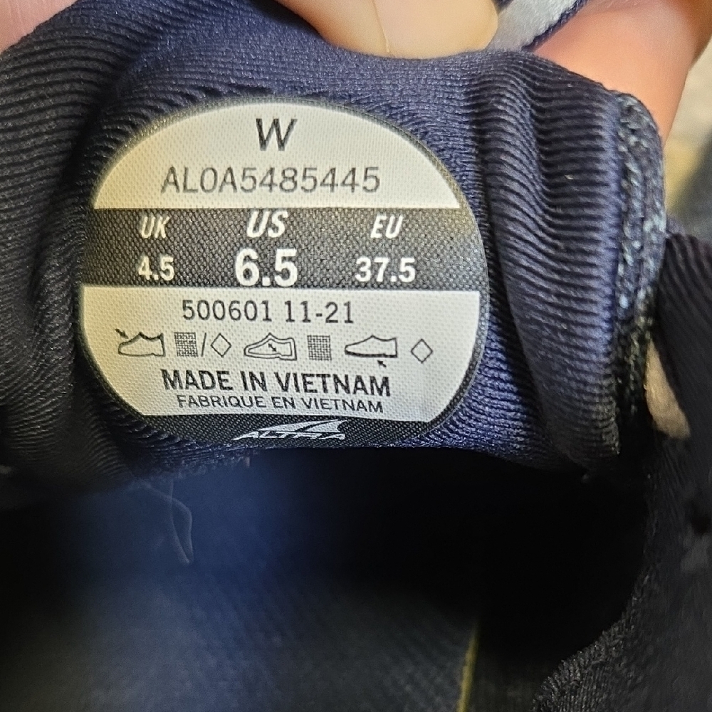 Altra Women's Navy Blue Athletic Running Shoes Size 6.5 EUC - Picture 4 of 6